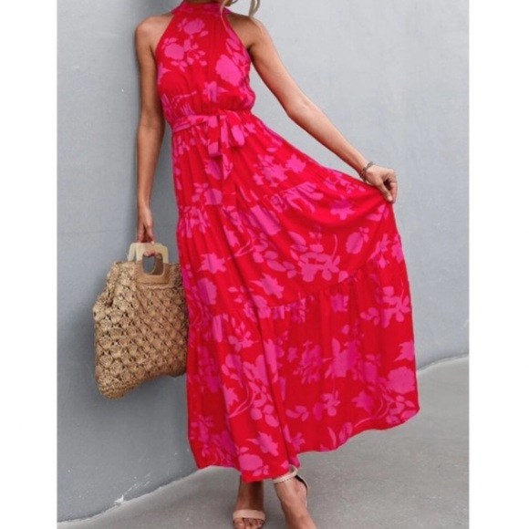 Boho pink floral print belted halter maxi dress - Picture 11 of 12